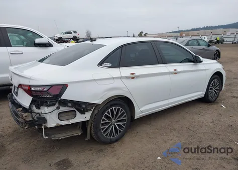 2021 Volkswagen Jetta 1.4T R-Line/1.4T S/1.4T Se из США, поврежденный, VIN 3VWC57BU8MM080221